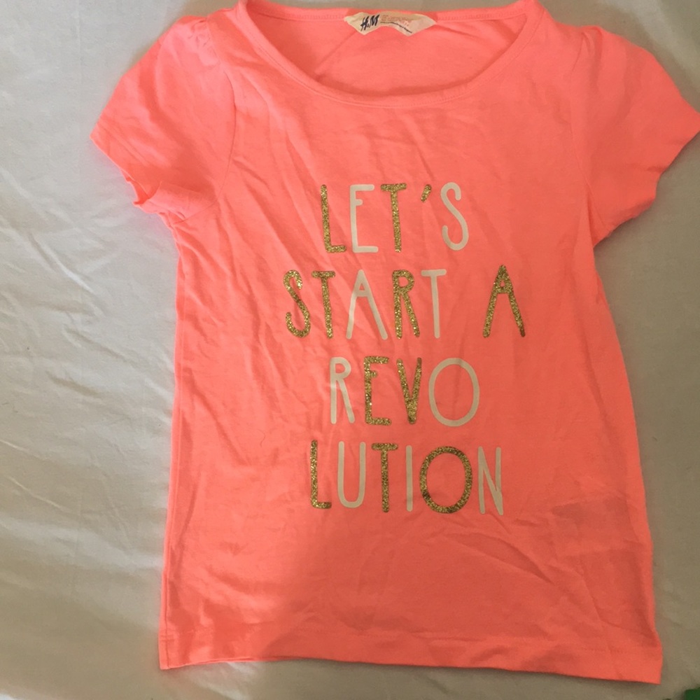 H&M girls shirt- ‘Let’s Start A Revolution’